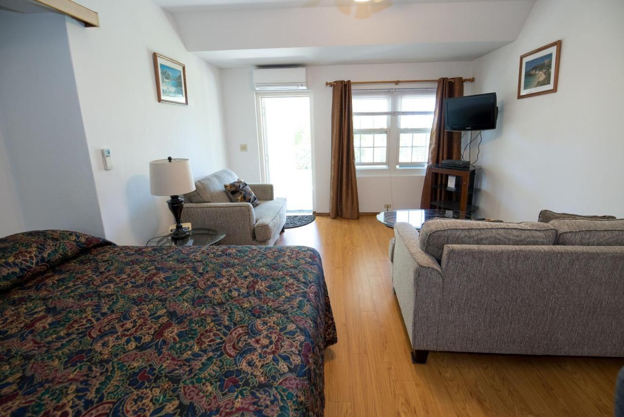 Windsong Guest Apartments Pembroke Exteriér fotografie